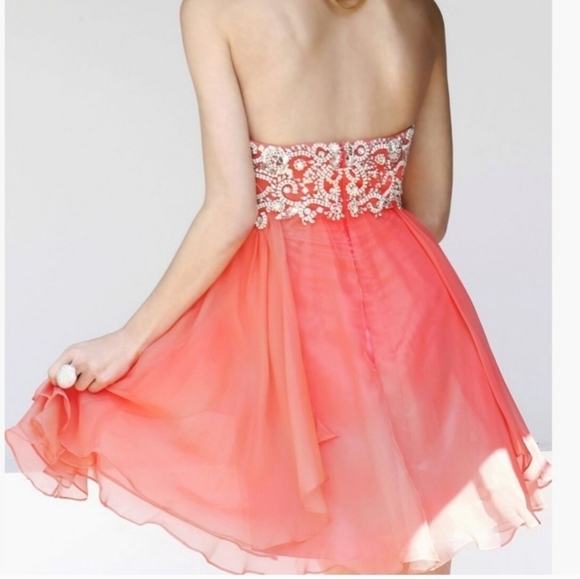 Sherri Hill ✦ Strapless Beaded Mini Dress ✦ Coral Rhinestone Prom Silhouette 8 - Picture 5 of 17
